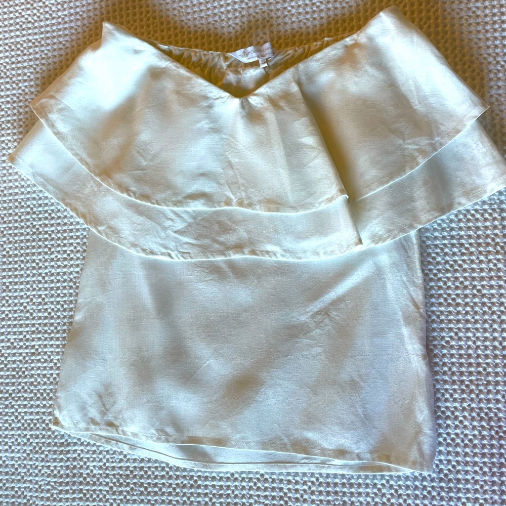 Sweetheart Cut Off-Shoulder Top